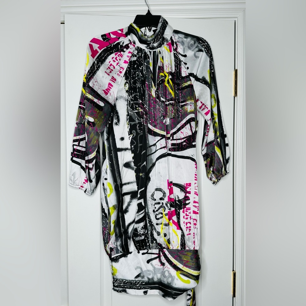 New York and Co. Gabrielle Union Mini Graphic Print Long Sleeve Dress